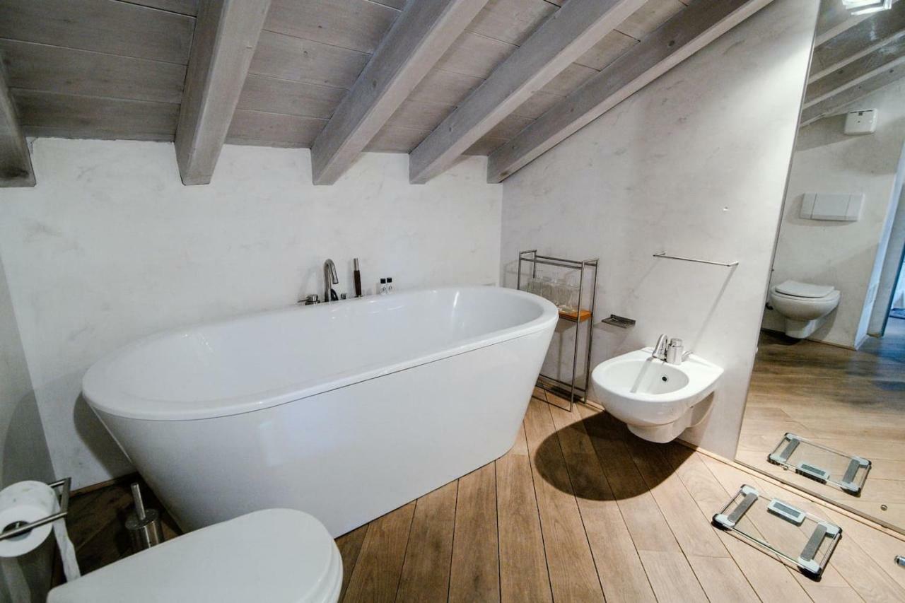 Apartamento Sailer Loft - The House Of Travelers Como Exterior foto